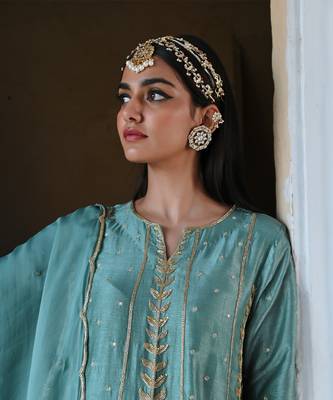 Turquoise blue 3/4 th sleeve leaf embroidered short kurta with dhoti and dupatta 4
