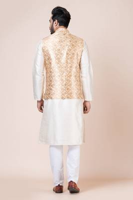 Nawaz kurta cotton blend set emobordried gold nehru jacket with kurta payjama set 3