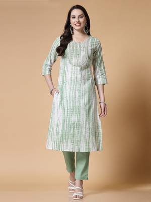 Green women embroidered floral printed aline kurta pant with dupatta set 4