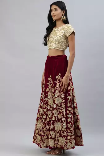 MAROON ZARI DORI & SEQUINS EMBROIDERED VELVET SEMI STITCHED LEHENGA CHOLI