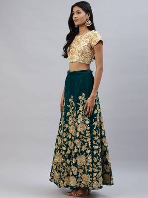 TURQUOISE ZARI DORI & SEQUINS EMBROIDERED VELVET SEMI STITCHED LEHENGA CHOLI 2