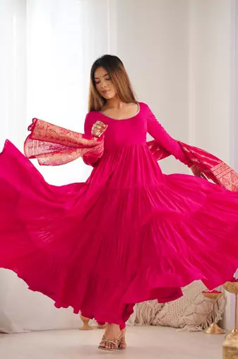 Romansilk Chanderi Fabric Fully Flair Anarkali Gown With Dupatta, Pent