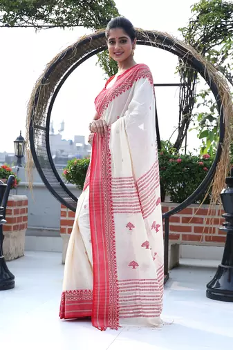 Women's white red pure cotton traditional tangail saree