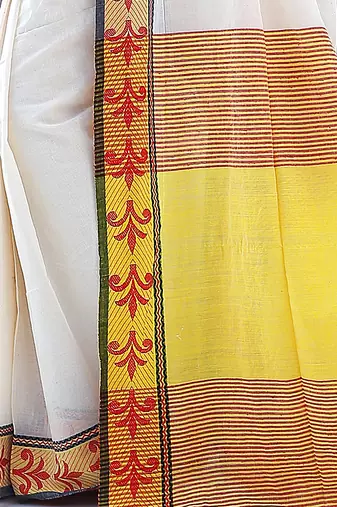 Women's white handspan cotton anchal matka jamdani buti saree