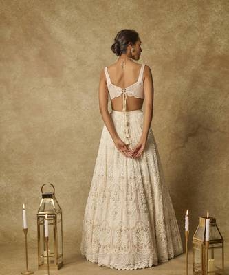 Butter Yellow Heavy Embroidered Lehenga Set 4