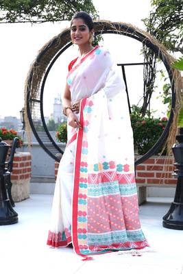 Women's white bangalore silk hand weaving saree 2