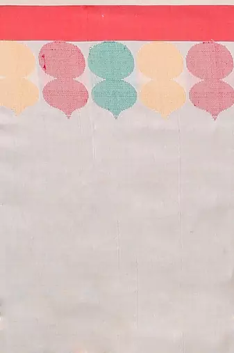 Women's white bangalore silk hand weaving saree