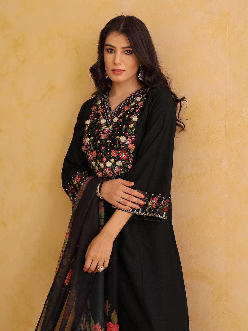 Elegant Black Silk Floral Embroidered Kurti with Organza Dupatta
