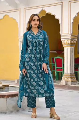 women blue rayon blend floral printed straight kurta trousers with dupatta