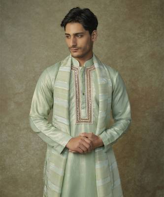 Sage green embroiderd kurta with dupatta and dhoti 2