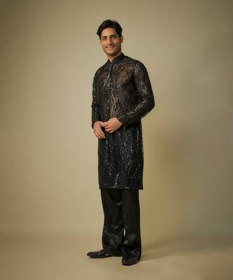 Black embroiderd kurta set 5
