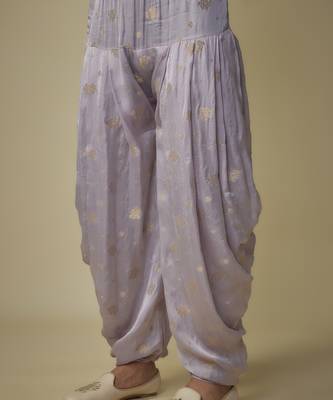 Lilac embroiderd kurta set 4