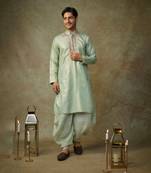 Sage green embroiderd kurta set