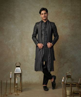 Black embroiderd sherwani with pant and dupatta 1