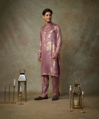 Maroon kurta with pant 5