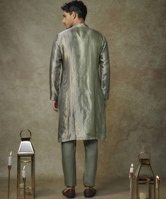 Green black embroiderd kurta set 4