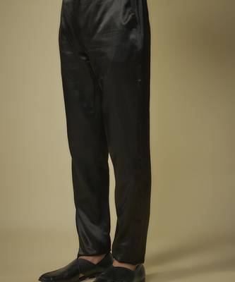 Silver embroiderd kurta with pant 4
