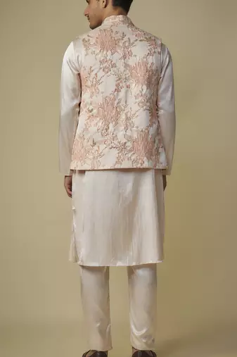 Peach floral bundi with kurta and pant