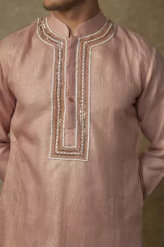 Peach embroiderd kurta with pant