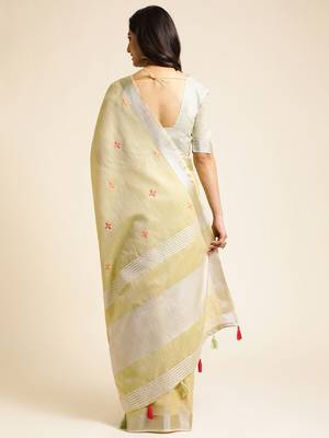 lime embroiderd pure cotton saree with unstitched blouse piece 3