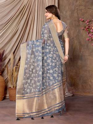 grey printed khadi silk blend saree with unstitched blouse piece 4