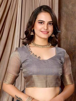 grey printed khadi silk blend saree with unstitched blouse piece 5