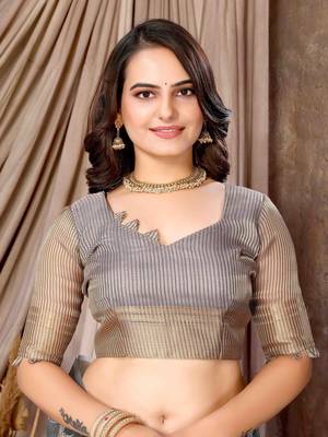 Grey printed khadi silk blend saree with unstitched blouse piece 5