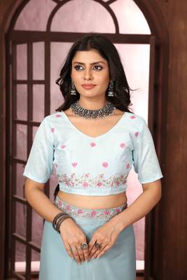 sky blue organza embroidered work saree with unstitched blouse piece 5