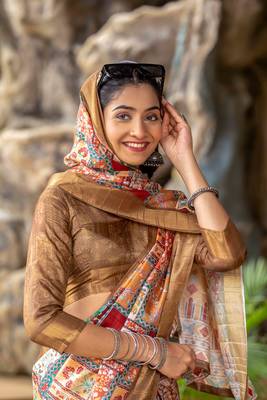 brown cotton digital print work saree with unstitched blouse piece 4