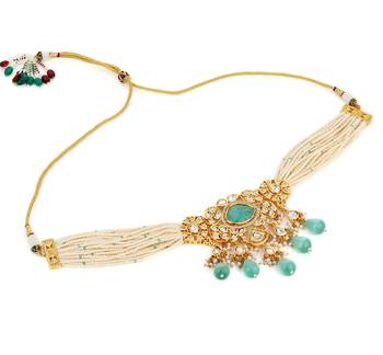 Gold-plated green kundan necklace set 2