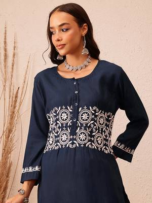 Hand embroidered navy blue cotton lucknowi chikankari co-ord set 4