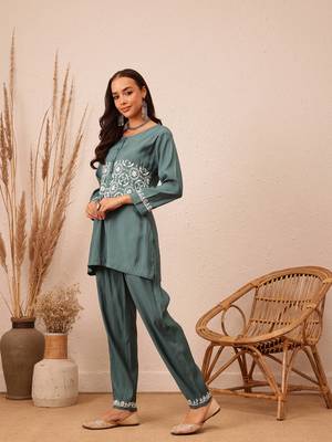 Hand embroidered slate grey cotton lucknowi chikankari co-ord set 3