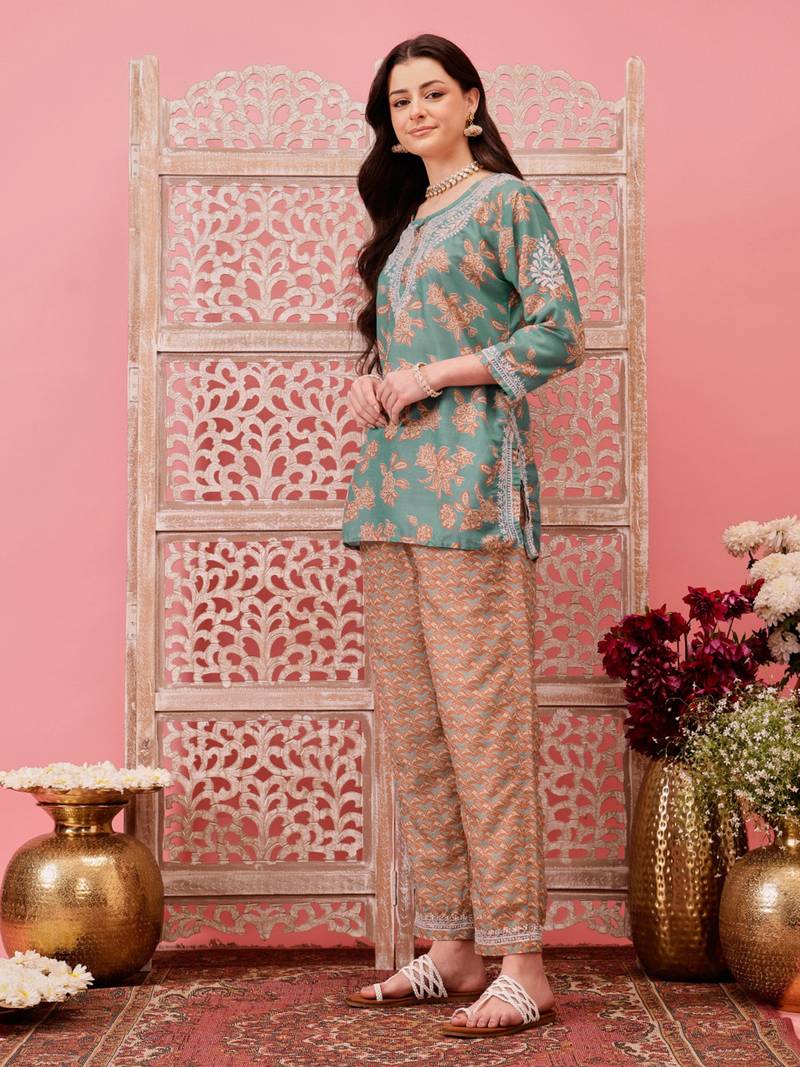 Hand embroidered green muslin lucknowi chikankari co-ord set