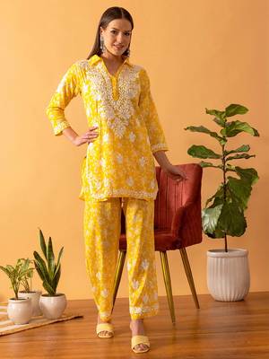 Hand embroidered floral printed yellow cotton lucknowi chikankari co-ord set 1