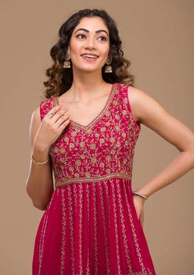 Pink embroidered ethnic set  2