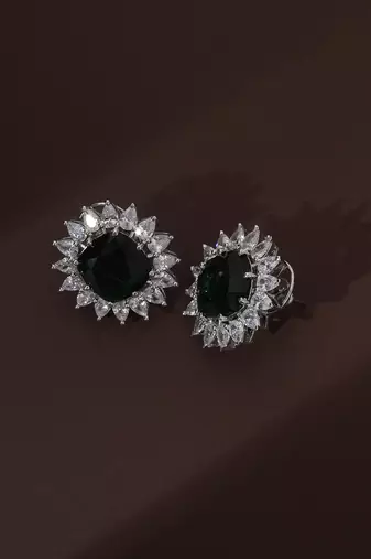 Green emerald studs