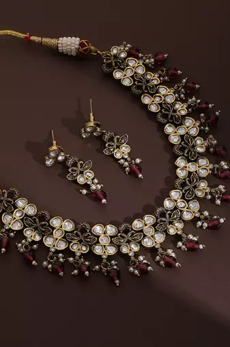 Red polki necklace set