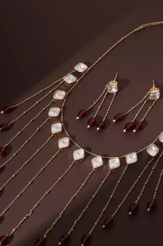 Red polki necklace set