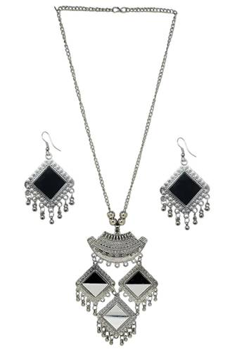 Silver plated oxidised jewellery set