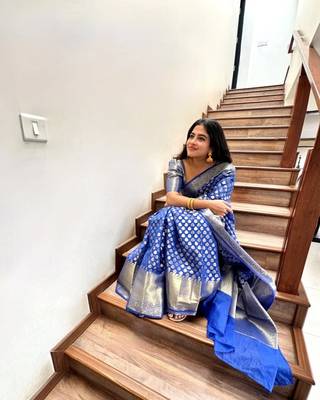 Blue banarasi silk saree for women 2