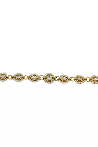 Gold-plated teardrop shape kundan studded matha patti