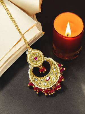 Gold-plated chandbali maang tikka 1