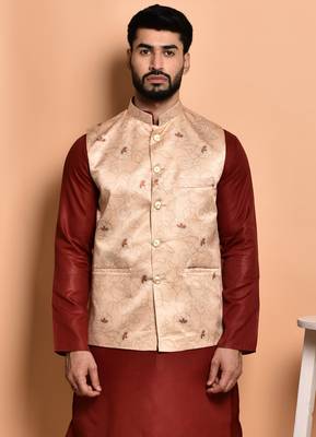 Solid cotton kurta pyjama set with nehru jacket 4