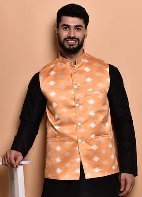Solid silk kurta pyjama set with nehru jacket 5