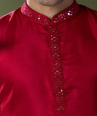 Cherry red mirror embroidered kurta set 3