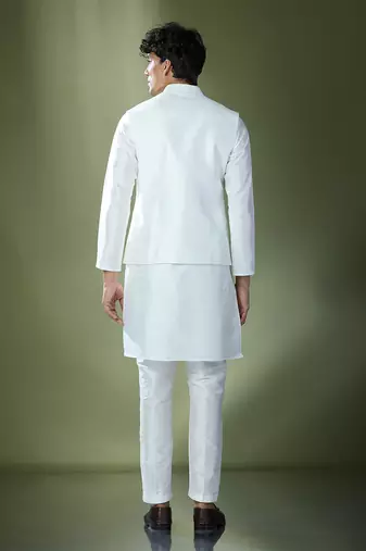 Off white embroidered kurta-jacket set