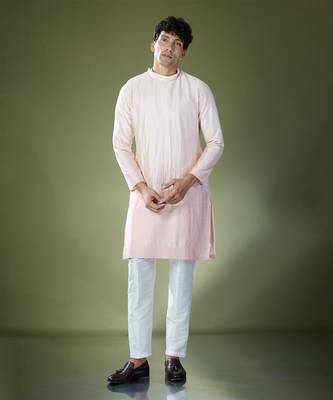 Peach ombre high-neck embroidered kurta set 5