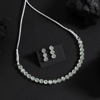 Light green color stone necklace set 1