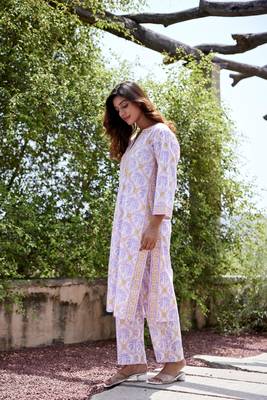 Light purple side slit straight floral print pure cotton kurta 3