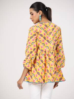 Multicolor front button floral printed cotton top 4